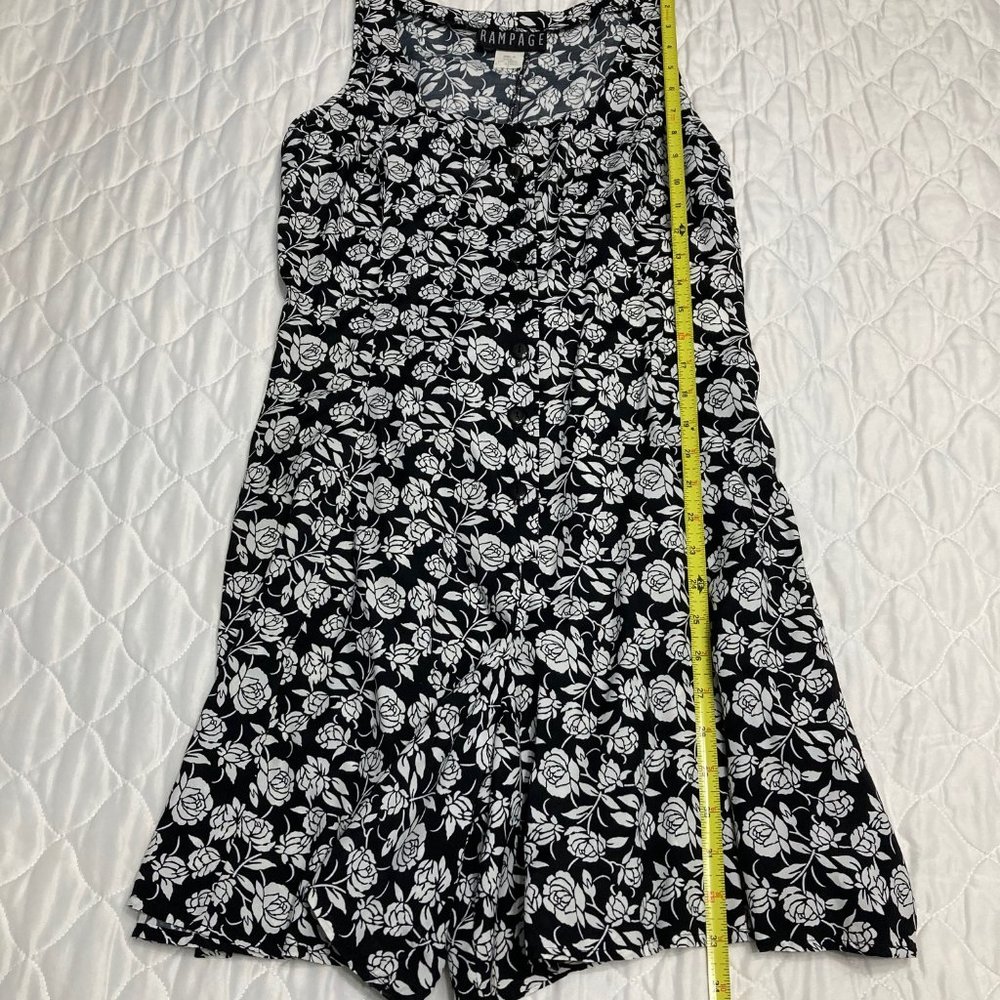 New * Rampage Flowered Romper - Picture 11 of 14